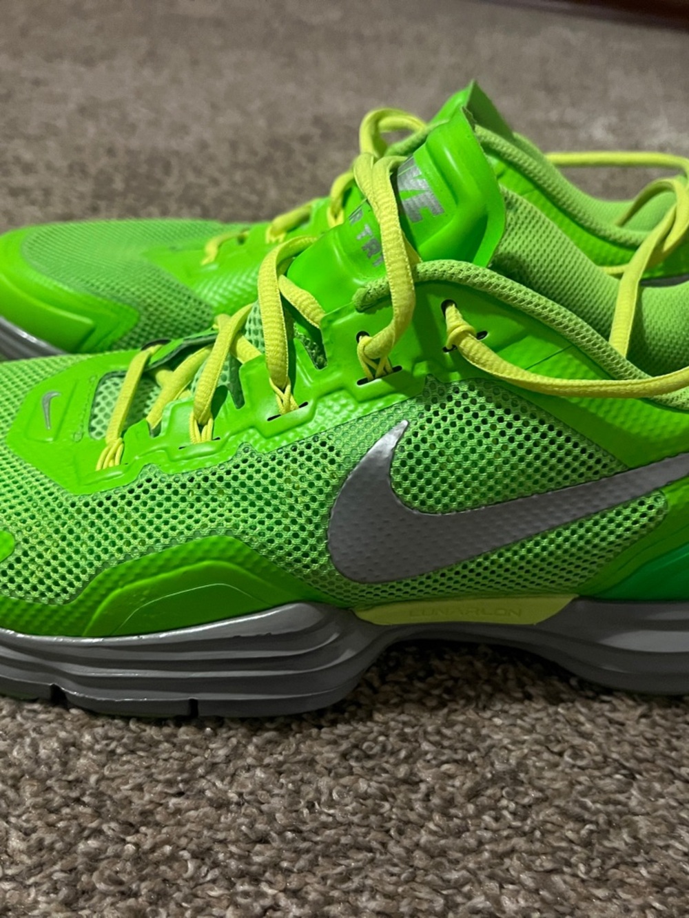 Nike mens Neon Green Mesh Running Sneakers with Silver Swoosh